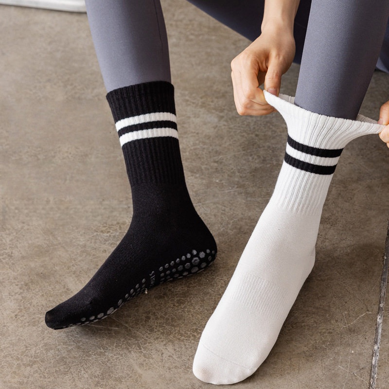 Women Non Slip Yoga Socks, Gri - Yoga Fitness Workout 评论和价格